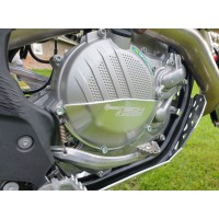 SK016_clutch_cover_guard_fitted