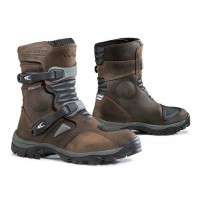 Forma Adventure Low Boots Brown