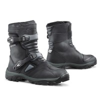 Forma Adventure Low Boots Black
