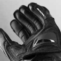 Thandor-Detail-Black-2