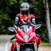Mv_Agusta_Tracktix_GT_01-e1648604510391